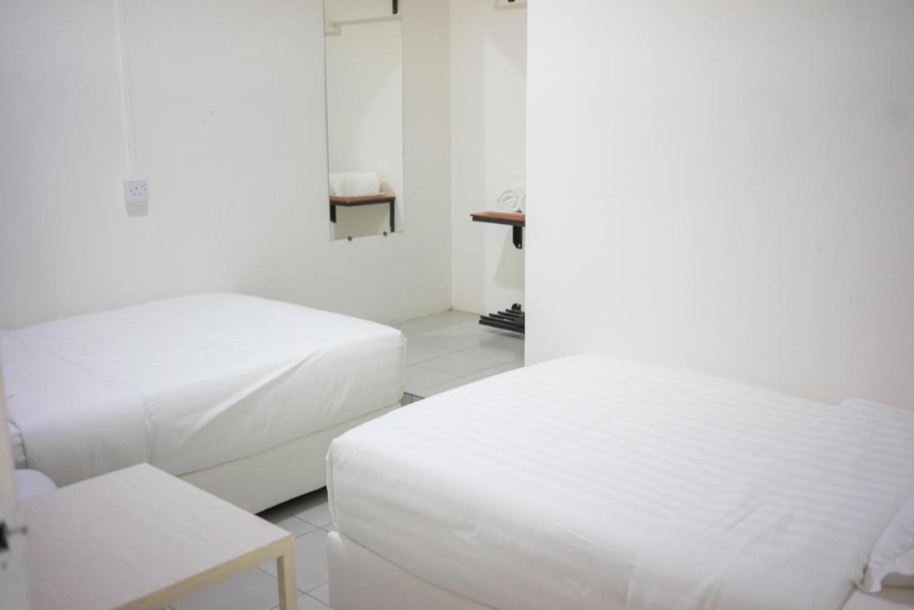 Ozzy Lodge Semporna Ngoại thất bức ảnh
